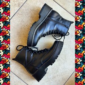 NOBO Black combat boots memory foam